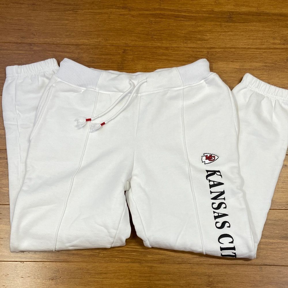 Kansas City Chiefs White NFL Team Apparel Sweatpants size Small